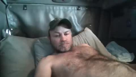 Snapshot of onthemove03 chatting on November 23, 2025, 3:56 pm onthemove03 online show from November 23, 2025, 3:56 pm