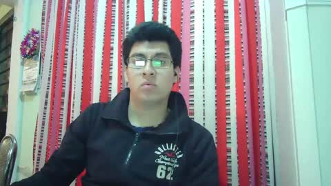 oomaurooo online show from December 19, 2024, 8:56 am