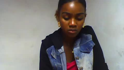 oooorazanasoa online show from June 17, 2026, 4:52 pm