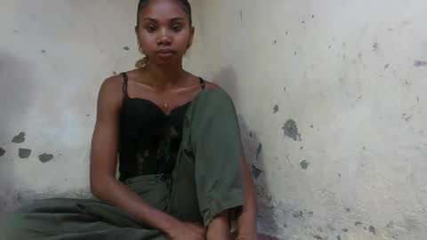Snapshot of oooosoavizara chatting on May 23, 2026, 6:45 pm oooosoavizara online show from May 23, 2026, 6:45 pm