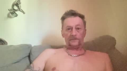 Snapshot of oopsalmostback chatting on May 31, 2026, 12:56 pm oopsalmostback online show from May 31, 2026, 12:56 pm