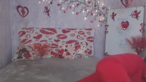 Vanessa online show from February 14, 2026, 10:45 am