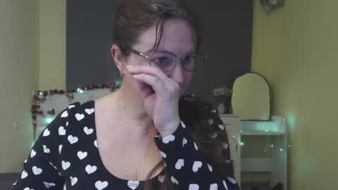 Vanessa online show from February 28, 2026, 8:04 am