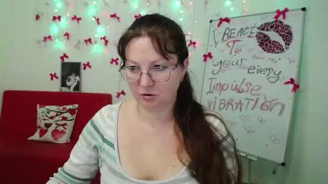 Vanessa online show from March 25, 2026, 6:19 am