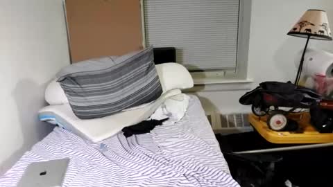 Snapshot of opalockajoe chatting on March 6, 2025, 7:57 am TsJojo online show from March 6, 2025, 7:57 am