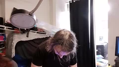 TsJojo online show from December 5, 2025, 5:49 am