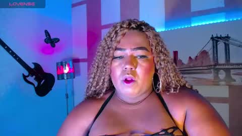 OpraxBell online show from December 23, 2025, 1:47 am