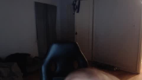 Snapshot of oregon87 chatting on December 26, 2024, 2:05 pm The Oregon Lumberjack online show from December 26, 2024, 2:05 pm