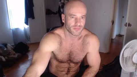 Snapshot of oregon87 chatting on December 30, 2024, 4:40 pm The Oregon Lumberjack online show from December 30, 2024, 4:40 pm