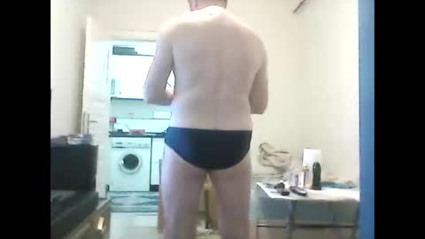 orhansakar12 online show from April 17, 2026, 4:43 pm