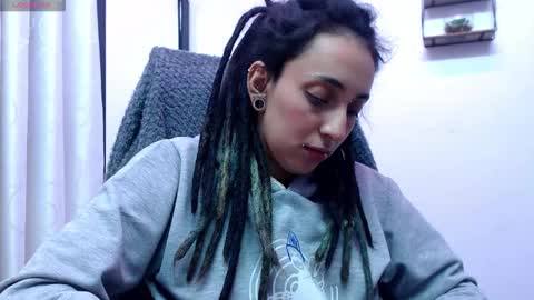 Snapshot of orianna_bodmod chatting on February 5, 2026, 1:32 am ORIANNA online show from February 5, 2026, 1:32 am