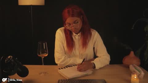 Snapshot of orla_voss chatting on December 21, 2024, 5:14 am Orla online show from December 21, 2024, 5:14 am