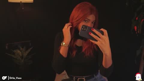 Snapshot of orla_voss chatting on December 30, 2024, 1:37 am Orla online show from December 30, 2024, 1:37 am