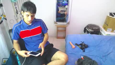 orus_420 online show from November 4, 2025, 9:03 pm