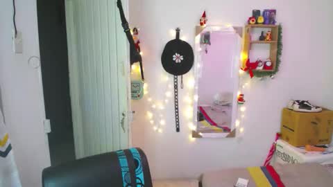 orus_420 online show from December 3, 2025, 8:34 am