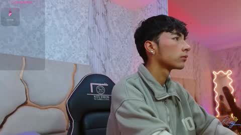 osamu_tay online show from March 23, 2026, 3:21 am