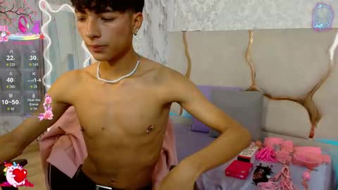 osamu_tay online show from April 17, 2026, 2:58 am