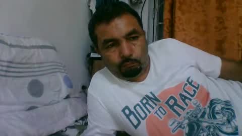 Snapshot of oscarjhe3512 chatting on February 18, 2026, 1:56 am oscarjhe3512 online show from February 18, 2026, 1:56 am