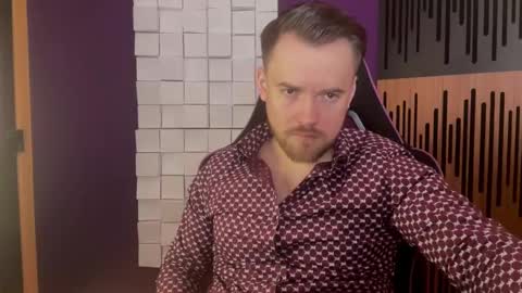 Oscar Steel Savage online show from February 20, 2025, 6:35 pm