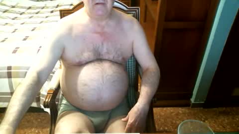 Snapshot of oscarw chatting on March 8, 2026, 4:00 pm Oscar online show from March 8, 2026, 4:00 pm