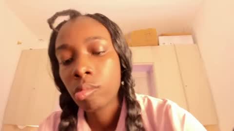 Snapshot of oshun_444 chatting on June 23, 2026, 12:03 pm oshun_444 online show from June 23, 2026, 12:03 pm