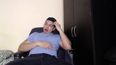 otto_stud online show from February 5, 2026, 4:39 am