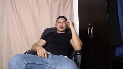 otto_stud online show from April 20, 2026, 4:04 am