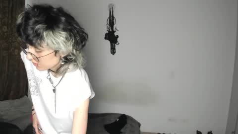 Otto 3 online show from February 22, 2025, 10:20 pm