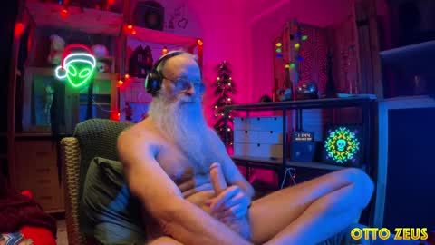 Otto Zeus online show from December 26, 2024, 7:45 am