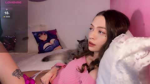 outerspace2000 online show from February 28, 2026, 9:21 am