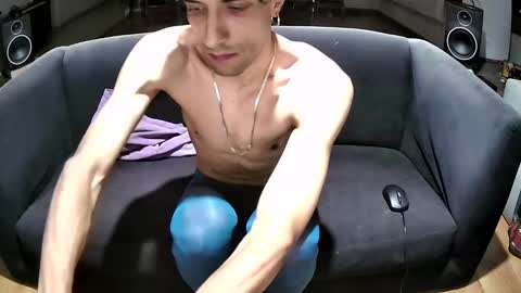 Snapshot of outtamatik chatting on September 23, 2025, 2:36 am G online show from September 23, 2025, 2:36 am