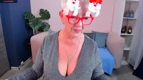 Alla online show from December 6, 2024, 8:26 am