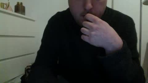 Snapshot of ovid231 chatting on February 17, 2025, 6:48 pm  92 online show from February 17, 2025, 6:48 pm