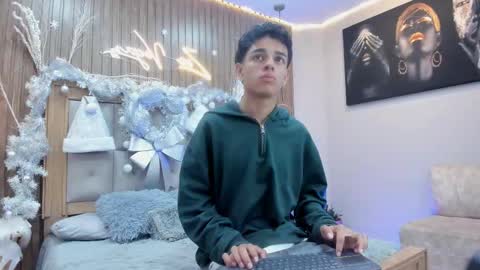 Owen Johnson online show from December 22, 2025, 12:35 pm