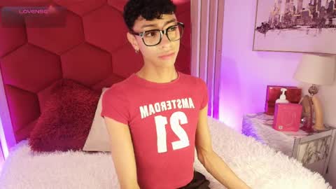 Owen online show from April 10, 2026, 3:12 am