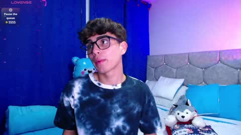 Snapshot of owenblue__ chatting on December 13, 2024, 1:48 am Owen Independent model online show from December 13, 2024, 1:48 am