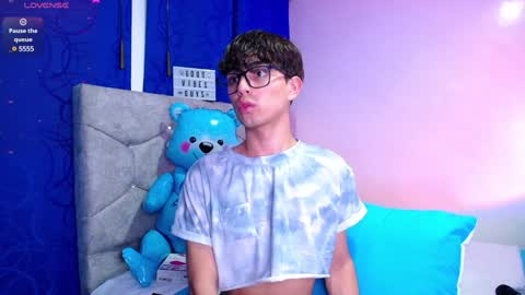 Snapshot of owenblue__ chatting on December 27, 2024, 8:13 am Owen Independent model online show from December 27, 2024, 8:13 am