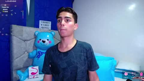 Snapshot of owenblue__ chatting on March 4, 2025, 6:04 am Owen Independent model online show from March 4, 2025, 6:04 am