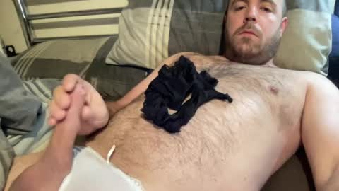 Owen2022 online show from March 31, 2026, 6:25 am