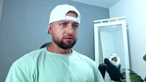 Snapshot of owenmaximus814 chatting on March 12, 2026, 8:37 pm Maximus Owen online show from March 12, 2026, 8:37 pm