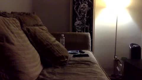 Snapshot of oystersbaby562 chatting on October 22, 2025, 5:52 am Frankie Oysters online show from October 22, 2025, 5:52 am