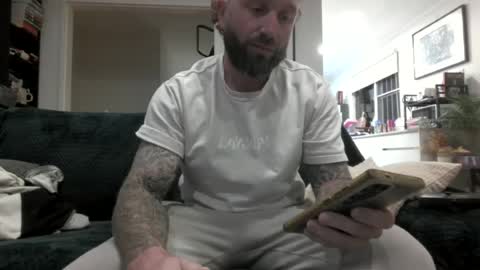ozdik101 online show from July 5, 2026, 7:37 am
