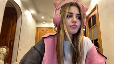 Eva online show from February 2, 2026, 6:50 pm