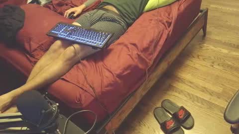 Snapshot of p_m_w_4l chatting on November 16, 2025, 11:43 pm Jay M online show from November 16, 2025, 11:43 pm