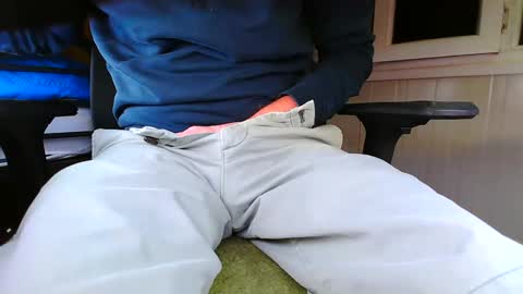 Snapshot of pablo19692017 chatting on October 17, 2025, 9:17 pm pablo19692017 online show from October 17, 2025, 9:17 pm