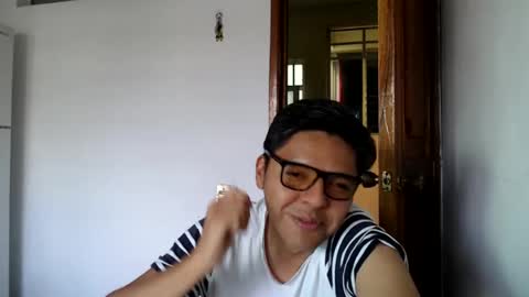 Snapshot of pablo2147311 chatting on February 19, 2026, 10:50 pm pablo2147311 online show from February 19, 2026, 10:50 pm