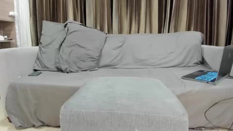 Snapshot of pablo_feet chatting on January 17, 2026, 4:06 am Paolo 187 84 online show from January 17, 2026, 4:06 am