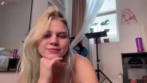 PaigePawg online show from February 24, 2026, 3:43 pm