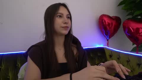 Snapshot of paigeprado chatting on February 18, 2025, 6:37 am Paige online show from February 18, 2025, 6:37 am