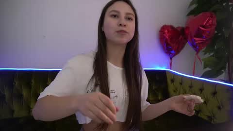 Snapshot of paigeprado chatting on March 8, 2025, 4:17 pm Paige online show from March 8, 2025, 4:17 pm